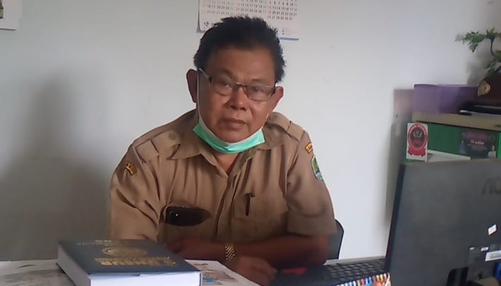Pemdes Babakan Majeti Bagikan Masker dan Tetap Menjalankan Pembangunan Ditengah Pandemi